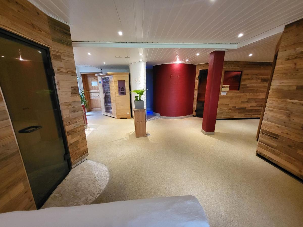 Hotel Habbel Und Welt Kann Warten 4*